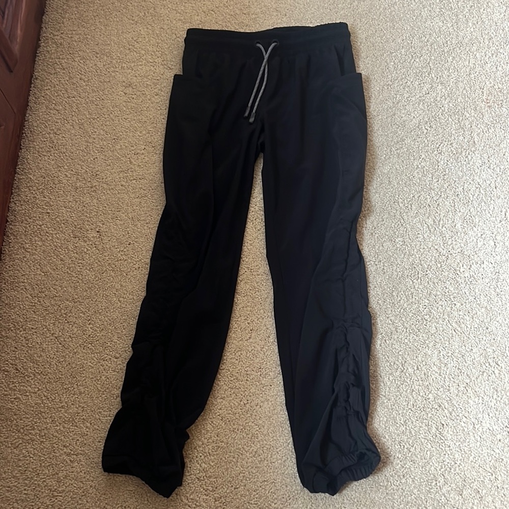 Athleta girl black joggers size:(M8-10)
